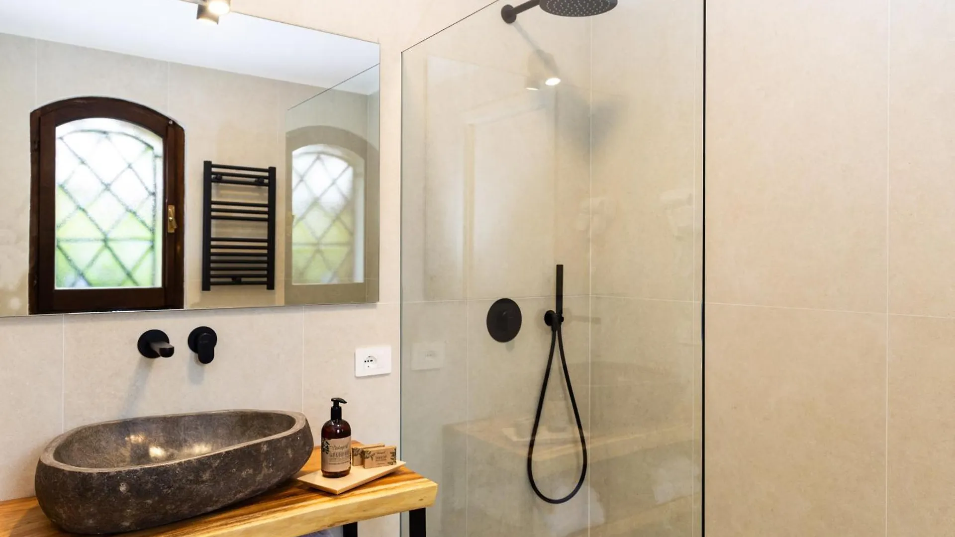 ***  La Jacia Hotel & Resort بايا سردينيا إيطاليا