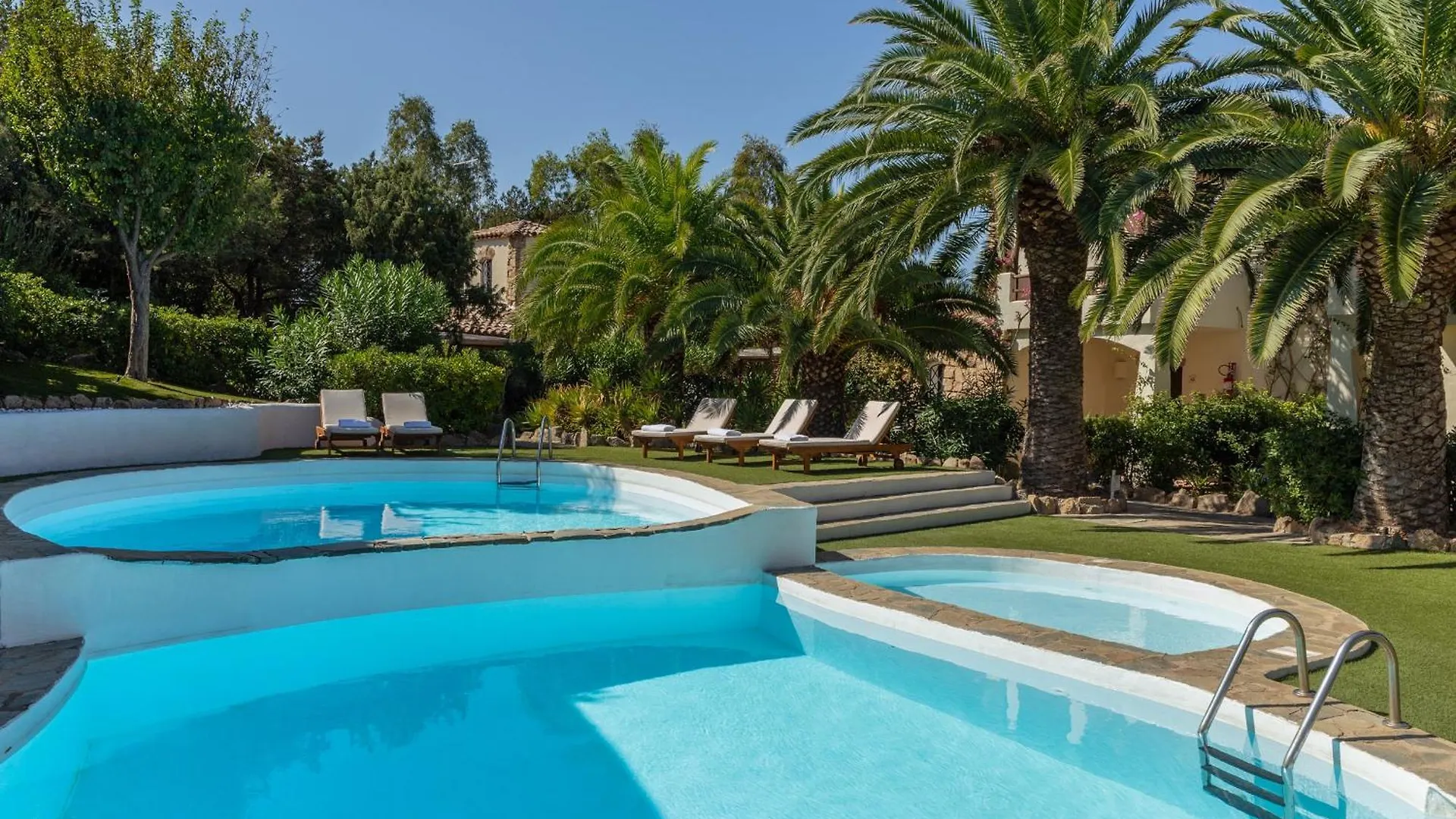 ***  La Jacia Hotel & Resort Baja Sardinia Italy