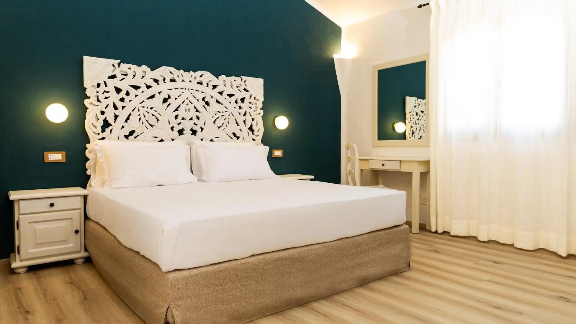 La Jacia Hotel & Resort Baja Sardinia 3*,